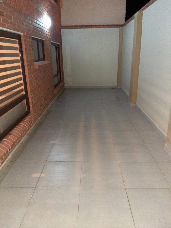 Condominio La Victoria, Departamento En Cuenca 1 外观 照片